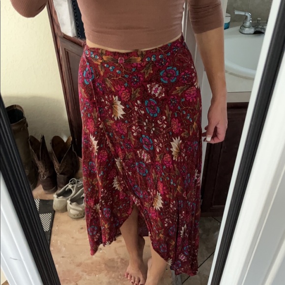 Dresses & Skirts - Wrap/Tie Boho Style Skirt *make an offer* 2 for $12🍾